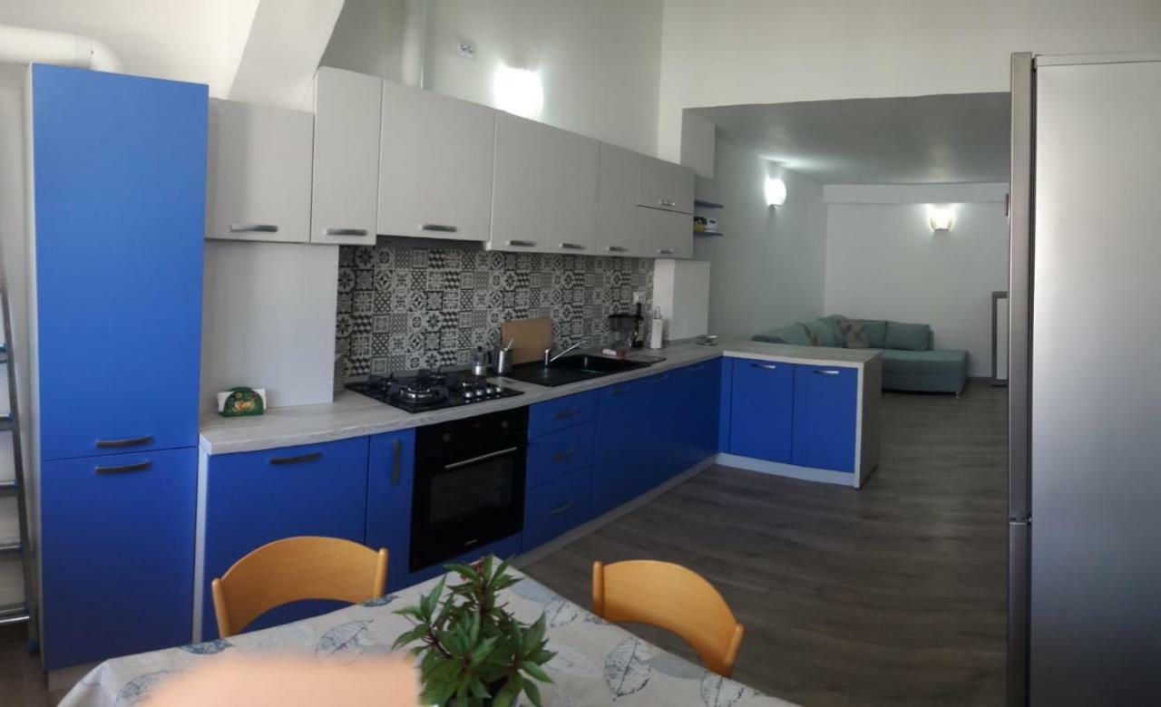 Appartement Felicita à Braşov Extérieur photo